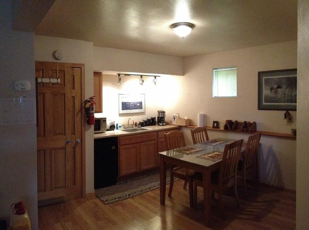 Bears Den Alaska Lodging Сьюард Екстер'єр фото